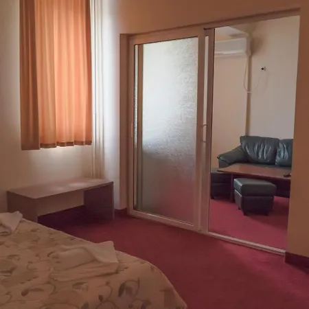 Park Persey 3*