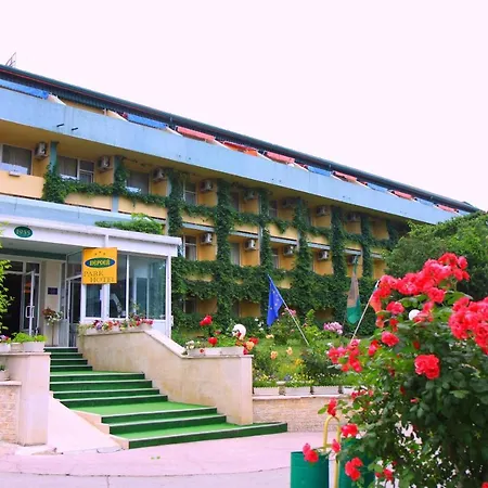 Hotel Park Persey