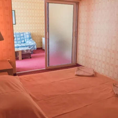 Отель Park Persey 3*