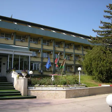 парк персей Хотел 3*